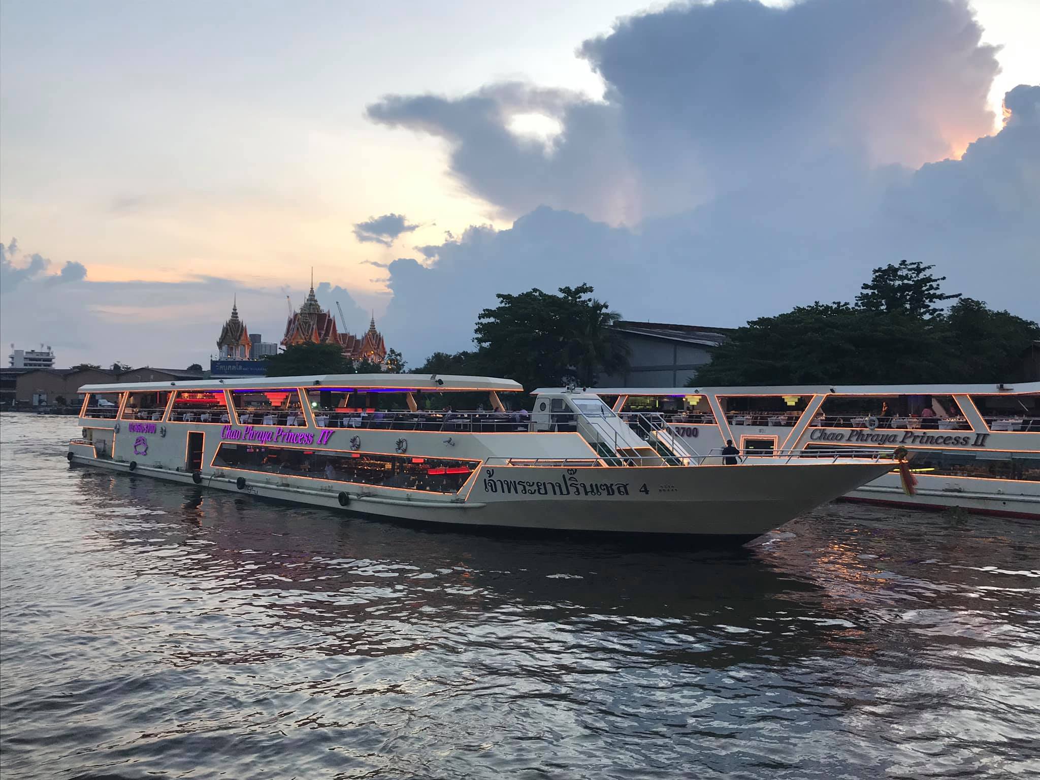 Sunset Cruise Chao Phraya Princess 